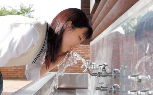 擰開水龍頭直接喝？日本的自來水到底有多干凈 ？【永穗不銹鋼水管】
